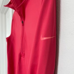 Nike Dri-Fit Long Sleeve Pullover